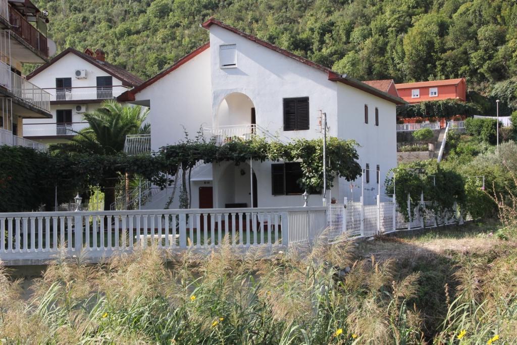 Guesthouse Djurisic Herceg Novi Exterior foto